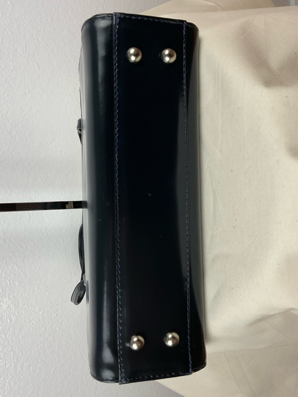 Vintage 1960's Blue Dofan of France Hand Bag with Silver-Tone Hardware - Picture 7 of 11